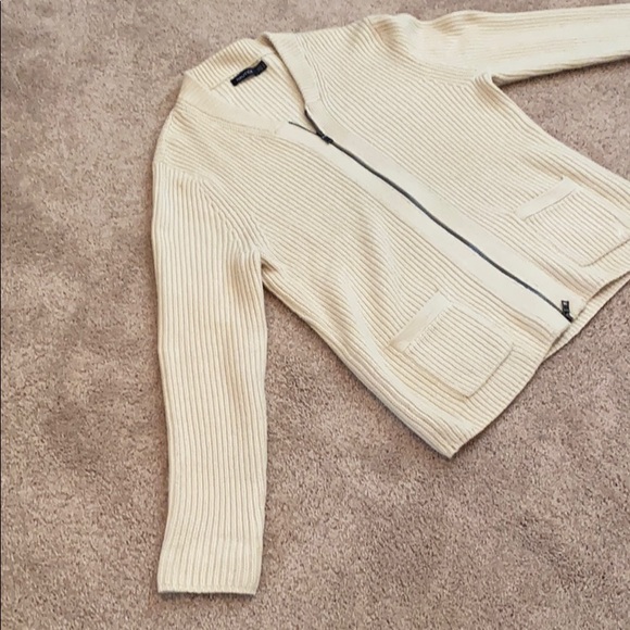 Nautica zip up sweater off white in color - Picture 3 of 6